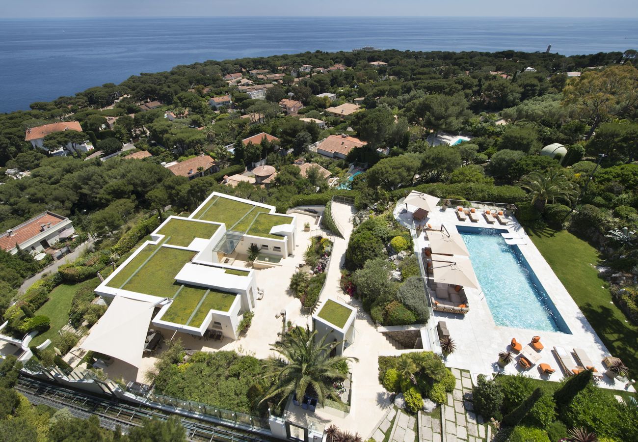 Villa in Saint-Jean-Cap-Ferrat - Villa Blossom