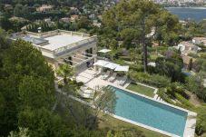 Villa in Saint-Jean-Cap-Ferrat - Villa Dolphin