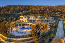 Villa in Saint-Tropez - Villa Utopia